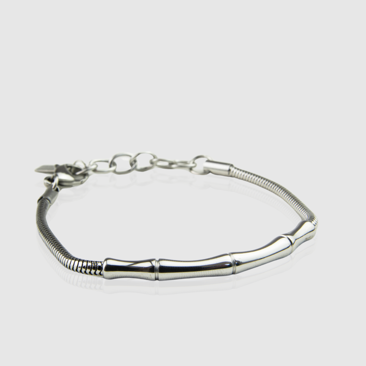 Bracciale a maglia stretta con ossa